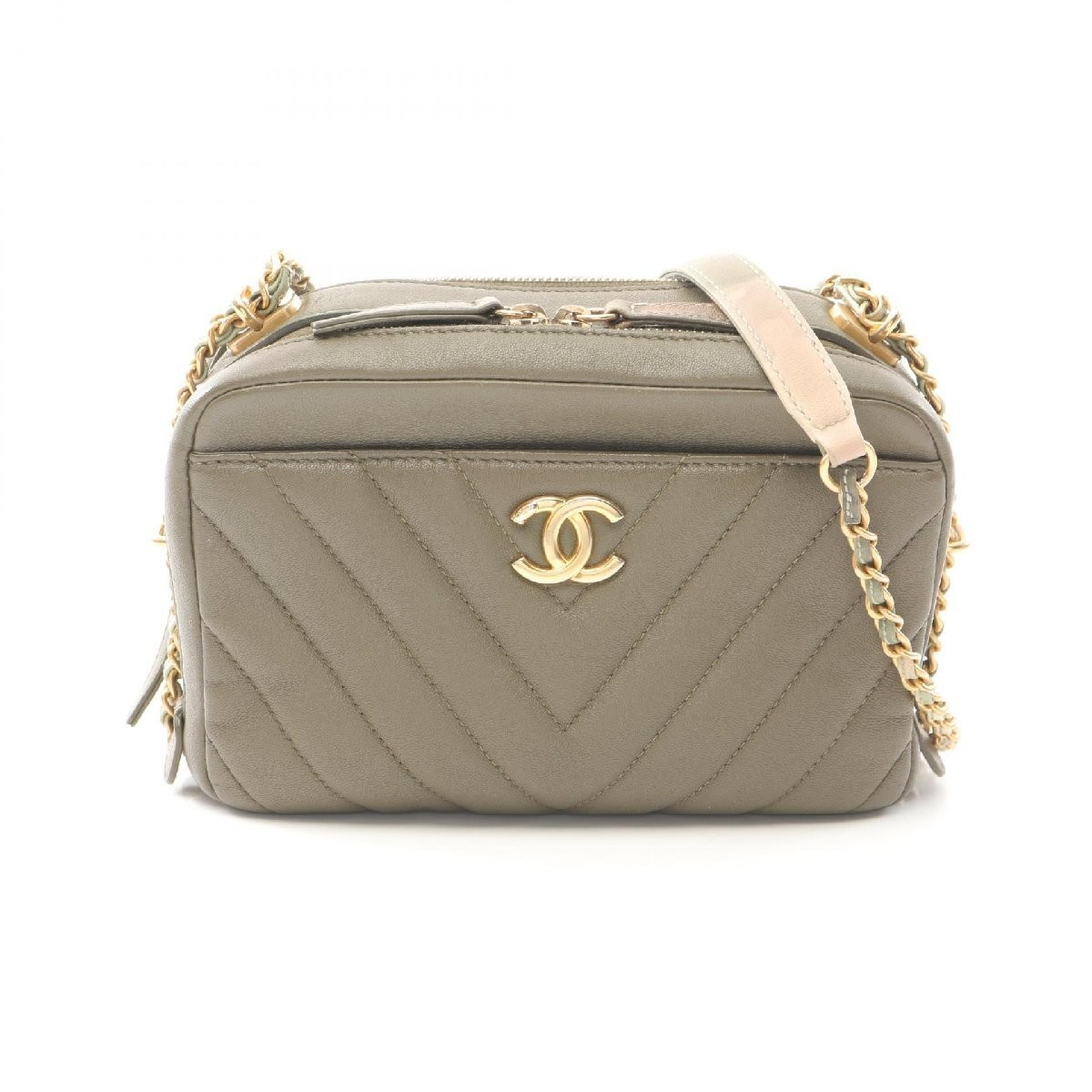 Chanel Chevron V Stitch Lambskin Shoulder Bag 970623  