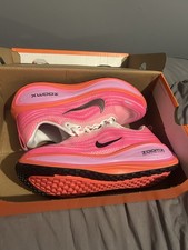 Women&rsquo;s Nike Vomero Plus In Hyper Pink / Burgundy Crush - Deadstock - Unworn