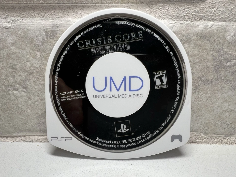 Crisis Core: Final Fantasy VII - Sony PSP - Complete black label - CIB - Image 4 of 4