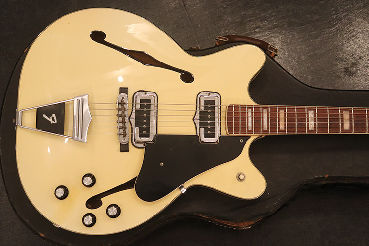 Fender 1968 Coronado 2 Olympic White Finish