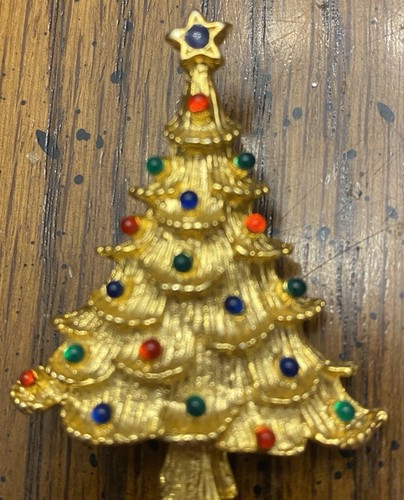 2” Gold Tone Vintage Christmas Tree Brooch Pin Multicolor Faux Ornaments Star