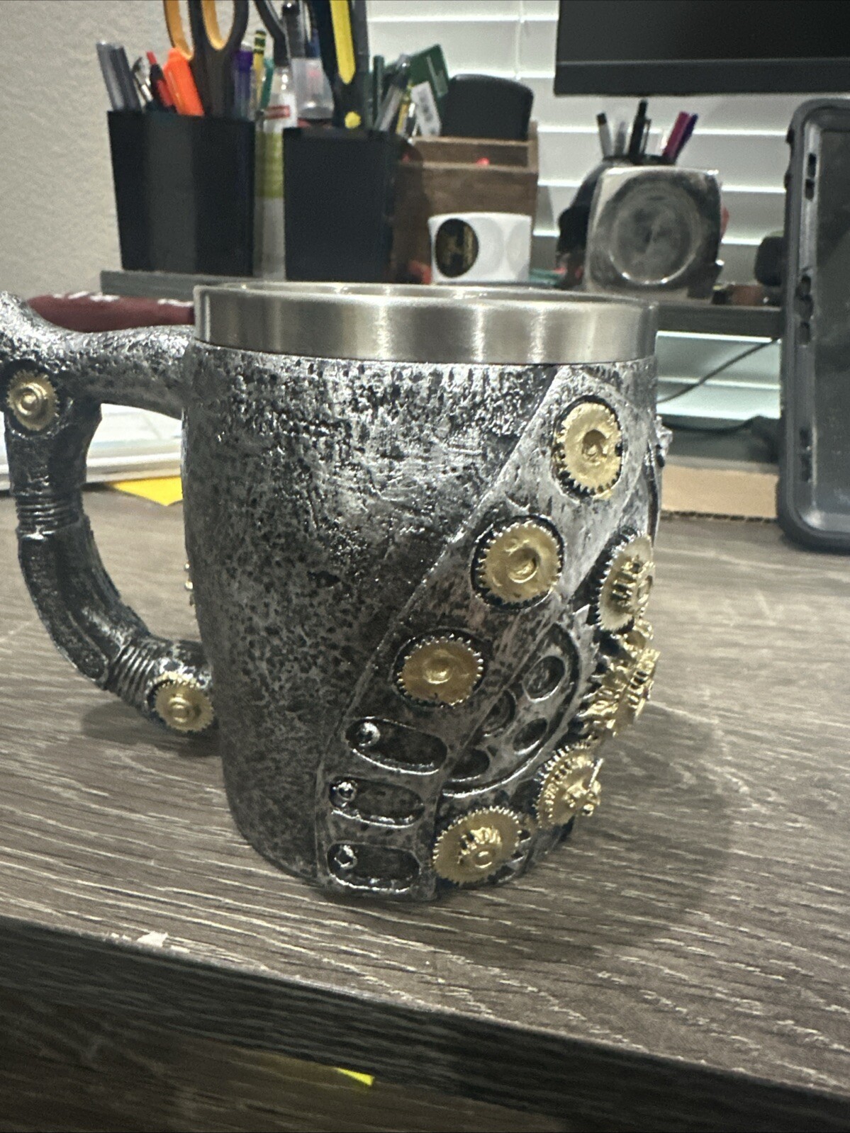 Picture 2 of 4