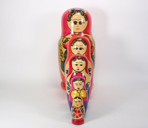 Vintage Russian Nesting Matryoshka Hand Painted Wooden Dolls 5 Pcs Stacking USSR - Picture 3 of 10