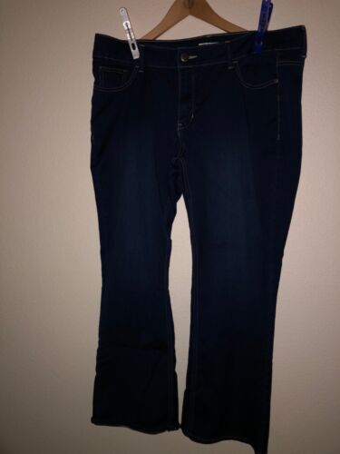 PREOWNED LEE RIDERS MID RISE BOOT CUT SIZE 20 JEA… - image 1