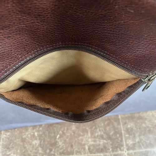 Duluth Trading Company Lifetime Brown Patina Leather Vintage Crossbody Bag - Picture 8 of 14