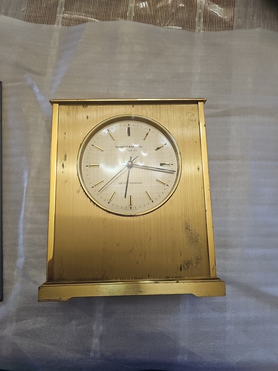 Vintage Seth Thomas Quartzmatic 262-144 HZ Classic Mantle Display