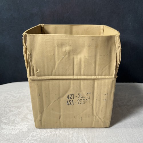 Vintage 1980’s Michel Harvey Pop Art Ceramic Corrugated Cardboard Open Box - Bild 2 von 9