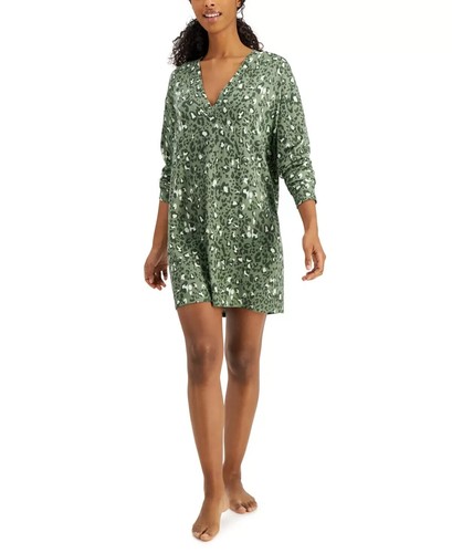 Jenni Women's Size Small Animal Print Long-Sleeve Sleep Shirt in Sage NwT