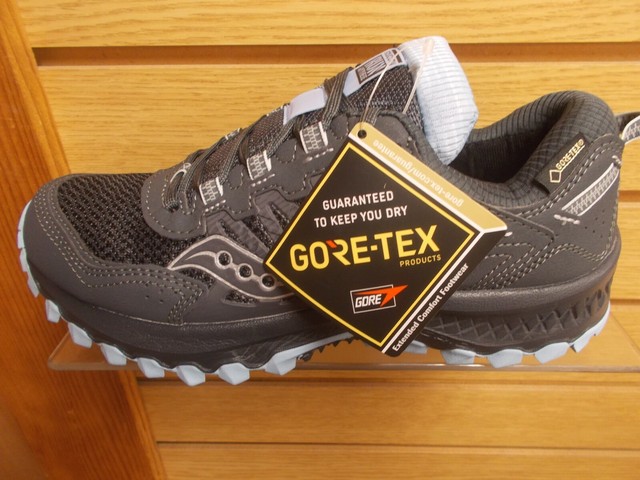 women's saucony excursion tr13