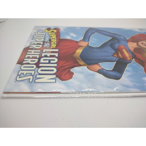 Supergirl Legion Of Superheroes 23 David Nakayama Trade SDCC VARIANT - Picture 5 of 11