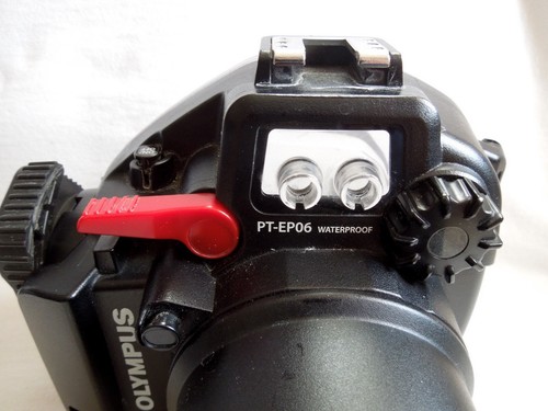 OLYMPUS PT-EPO6 Underwater Case for E-620/E-PM1 PEN Camera *Macro Lens Adaptor* - Picture 3 of 9