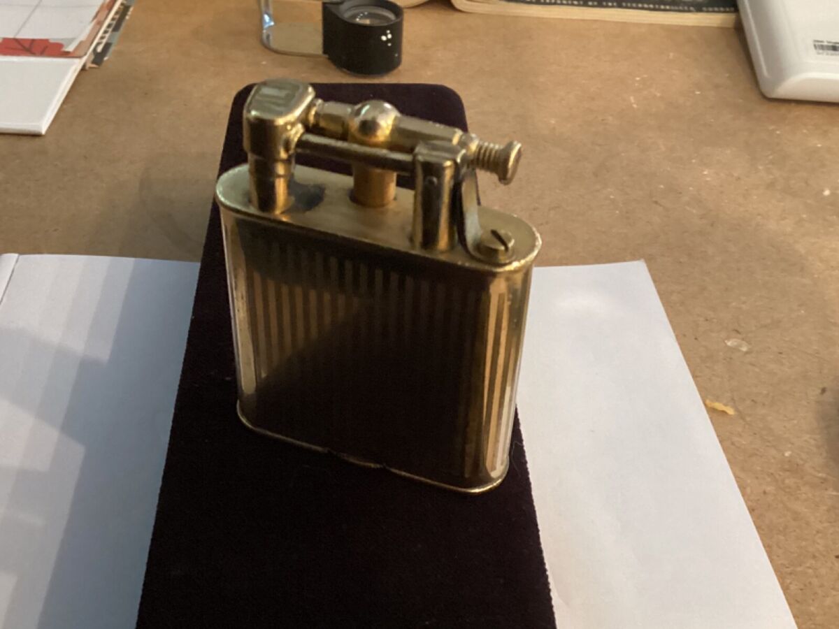1920's Vintage Dunhill “Unique” Lift Arm Lighter Pat 143752 1920's Vintage Dunhill “Unique” Lift Arm Lighter Pat 143752