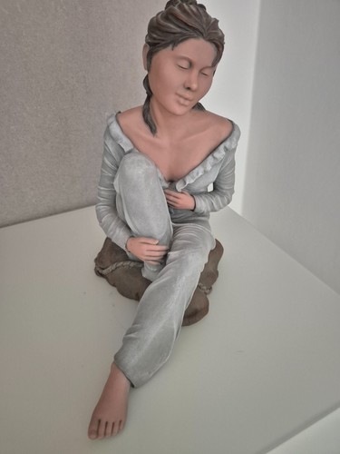 Elisa Figur 9225 von der spanischen Künstlerin Montserrat Ribes - Bild 6 von 9