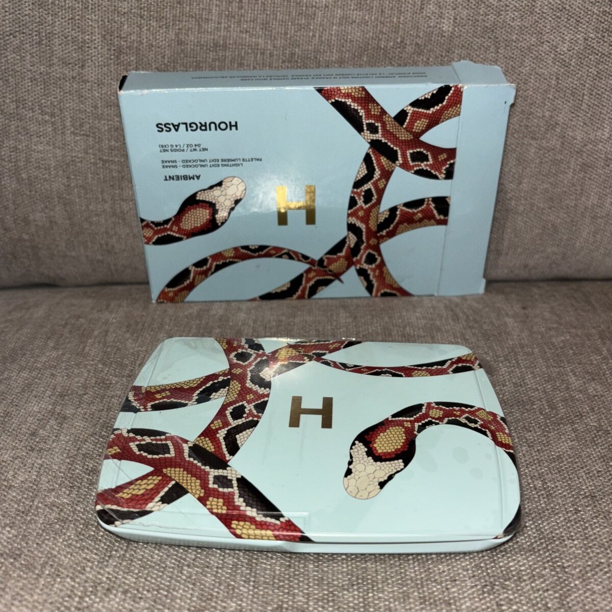 HOURGLASS Hourglass Palette Ambient Lighting Edit Unlocked HOURGLASS Hourglass Palette Ambient Lighting Edit Unlocked