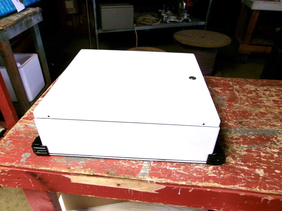 Caja HMI Hoffman CP424512 Concept Acero NEMA 4 120 H x 450 m W x 420 m. Foto 2 de 4