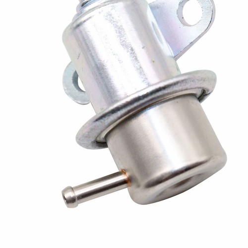 New Fuel Injection Pressure Regulator For Nissan Pickup 95-97 D21 93-94 1580306 - Foto 10 di 10
