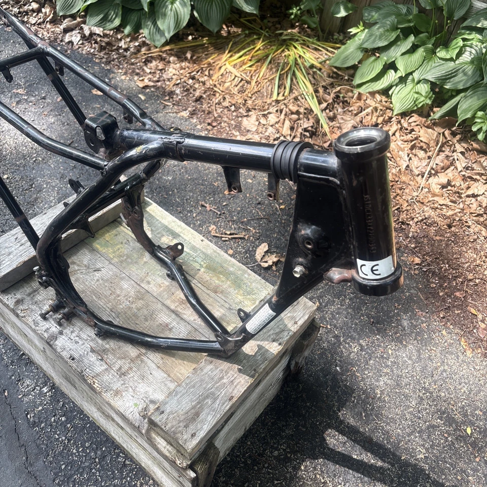 Корпус основного шасси рамы 2000 Suzuki DS80 DS 80 OEM - Изображение 4 из 4