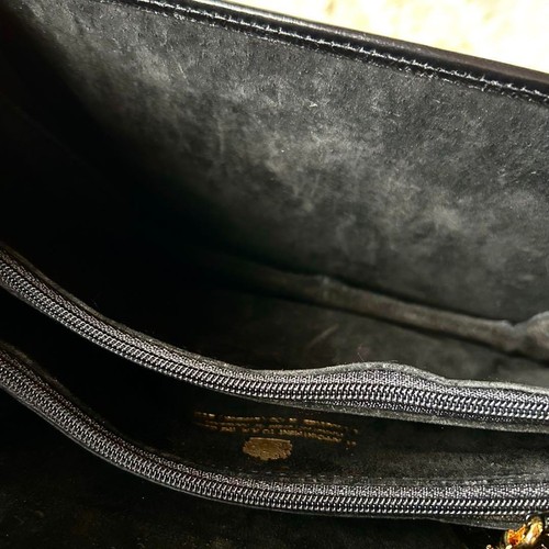 Bolso formal para mujer Launer London de cuero negro con un hombro - Imagen 11 de 18