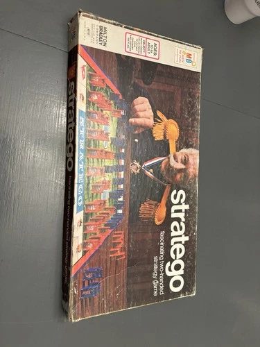 1977 Milton Bradley Stratego Vintage Board Game Strategy 2 Players 10-Adult