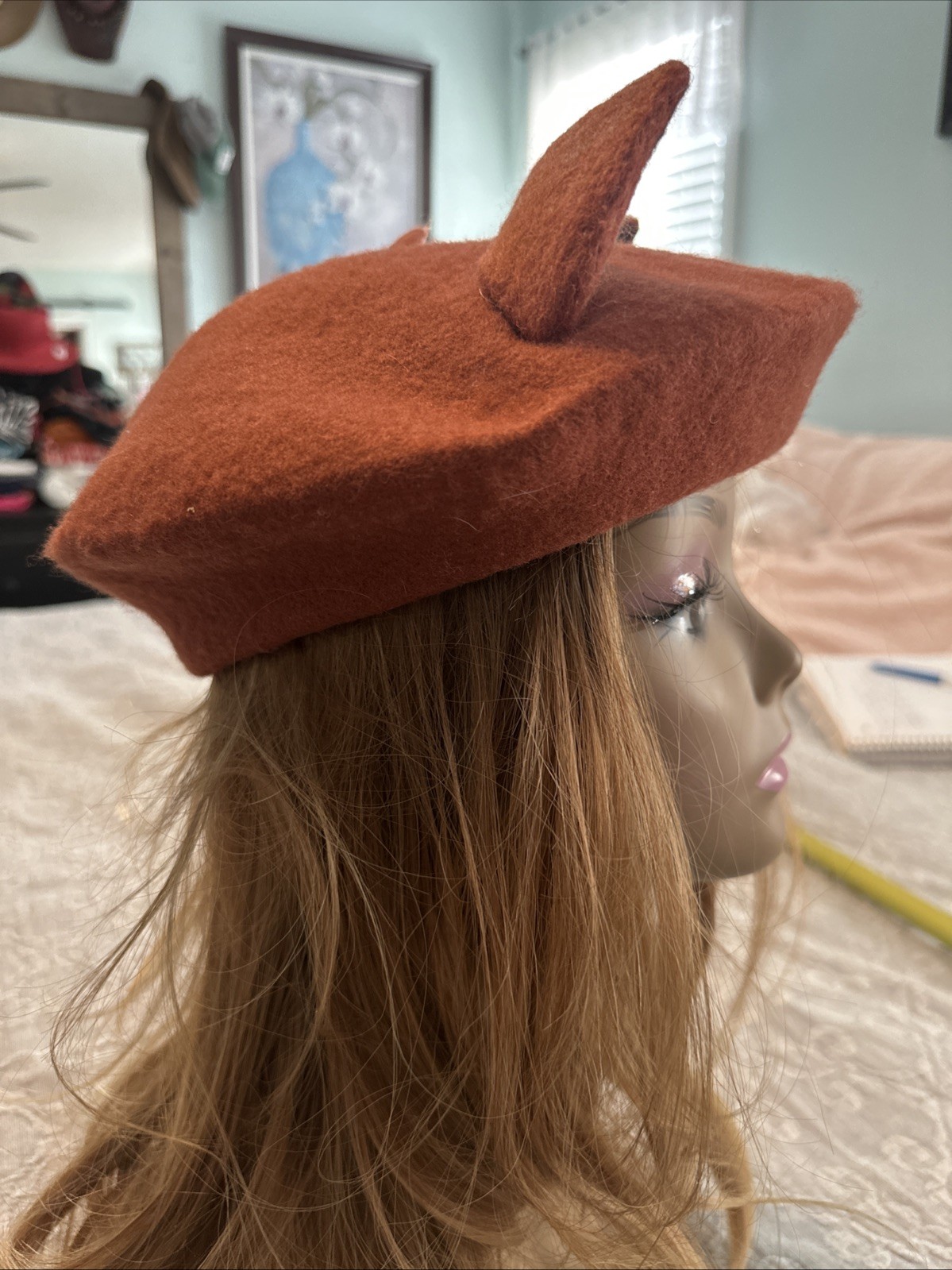 composition wool rust colored beret hat with cat … - image 2