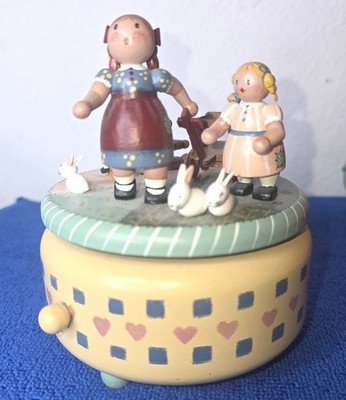 Kathe Wohlfahrt Vintage Hand Painted Children s Music Box, Rabbits