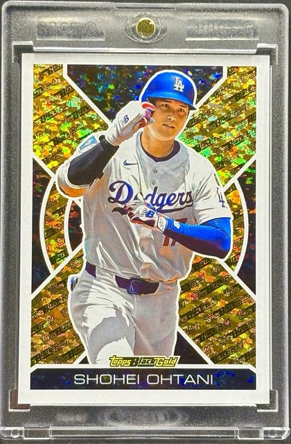 Shohei Ohtani Gold Shimmer Foil Refractor Topps Dodgers