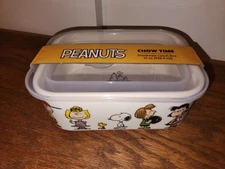 NEW DESIGN!!! Peanuts Snoopy & Friends CHOW TIME Stoneware Lunchbox Container