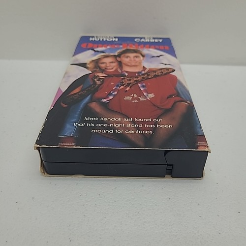 Once Bitten VHS, 1996 Jim Carry Lauren Hutton Tested - Picture 4 of 15