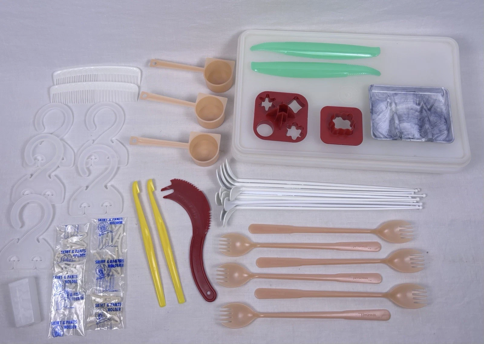 Vintage Tupperwear Hostess Party Favors Kitchen Gadget Lot Bonus Tupperware Dish