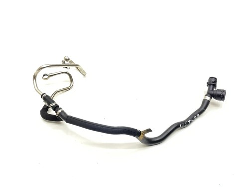 2015 BMW X5 F15 50i N63B44B Turbolader Schlauch Kühlung 11537577012