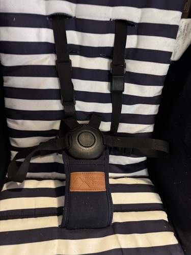 Mountain Buggy urban jungle™ luxury collection (Bassinet and pram in one) - Picture 7 of 21