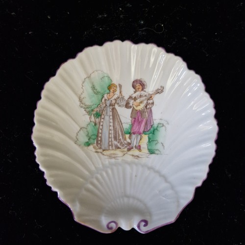 Vintage Shelley England Bone China Shell Shaped Soap Dish / Pin Tray