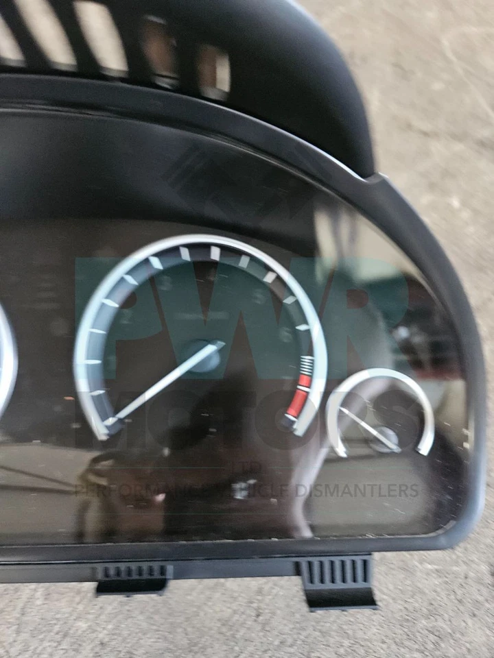 Reloj velocímetro digital BMW 550i GT F07 9220796 Foto 2 de 4