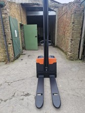 Toyota BTstaxio HWE 100 Electric Pallet Stacker.