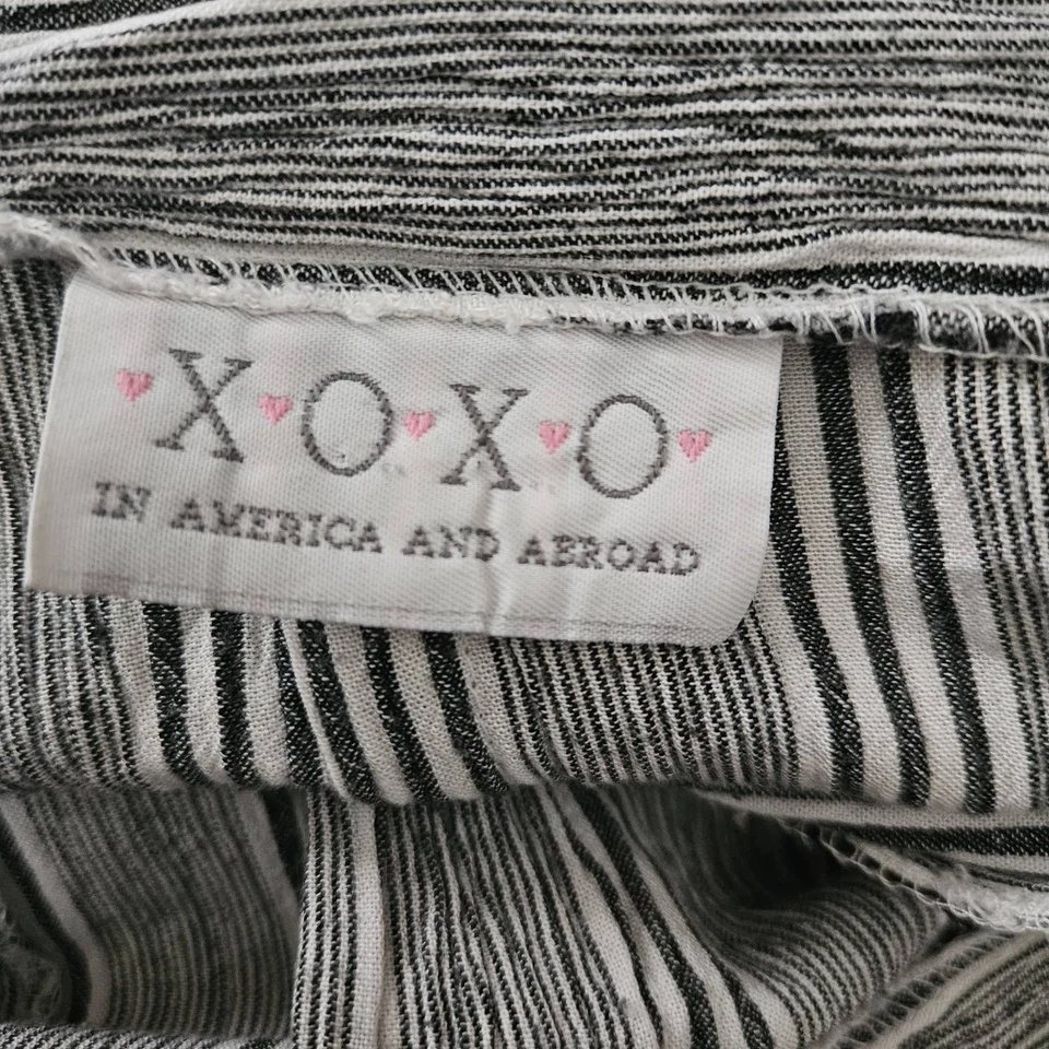 Pantalones cortos de vestir de tiro alto a rayas azules y blancas talla 3 Foto 3 de 3