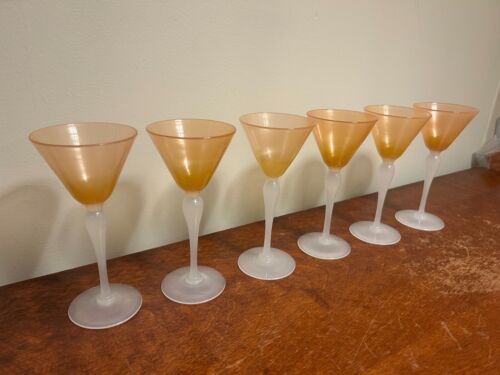 Set of 6 Stevens & Williams Blown Glass Alabaster Rosaline 6 3/8" Wine Glasses - Picture 2 of 12