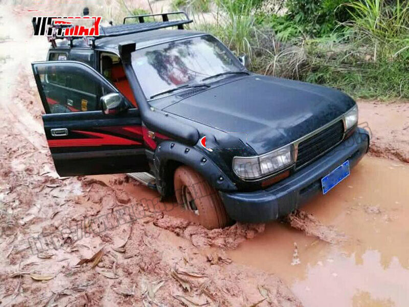 Tiras De Guardabarros Para Land Cruiser 80 (1991-1997) Negras Con Adhesivo