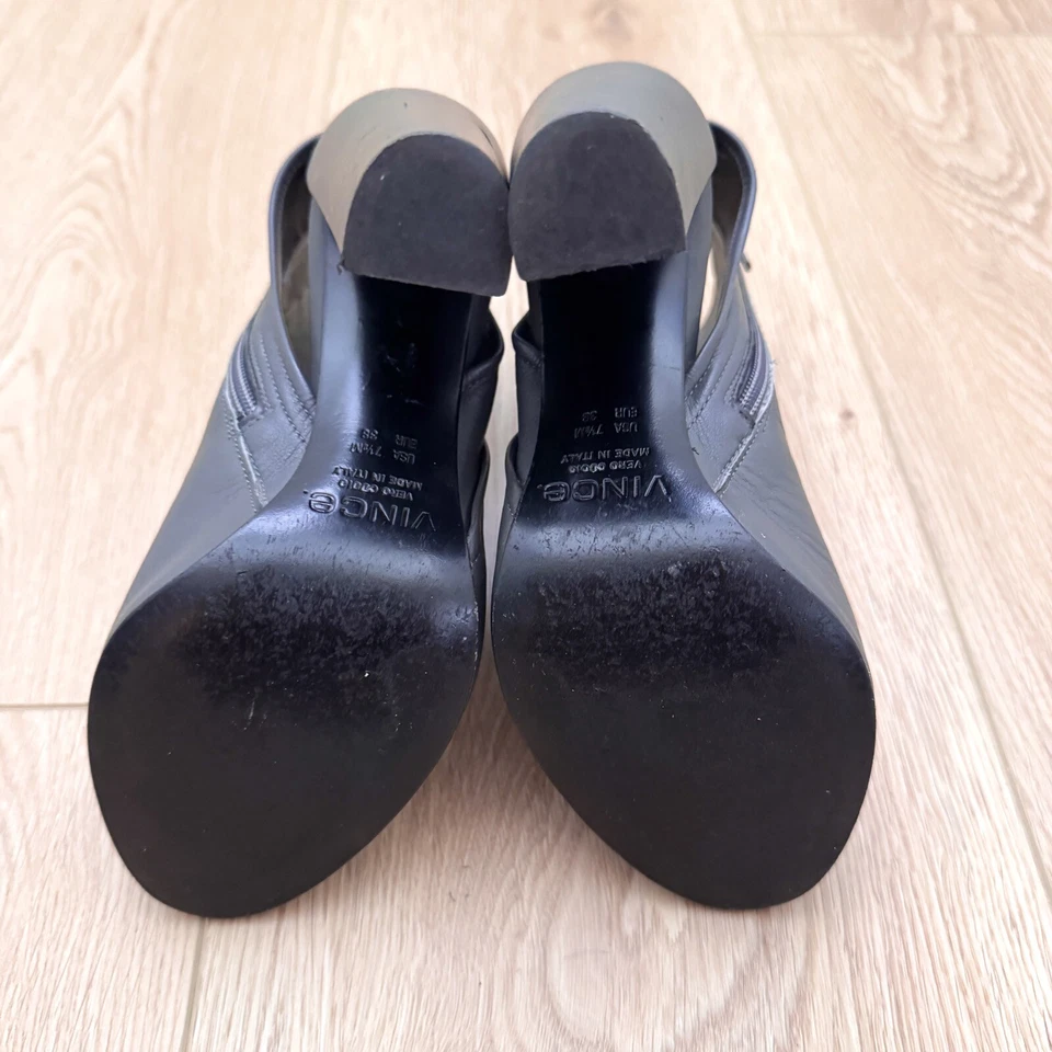 Botines VINCE Talla 38 Cuero Punta abierta Gris Hechos en Italia Cremallera Lateral Usados en Excelente Condición Foto 4 de 4