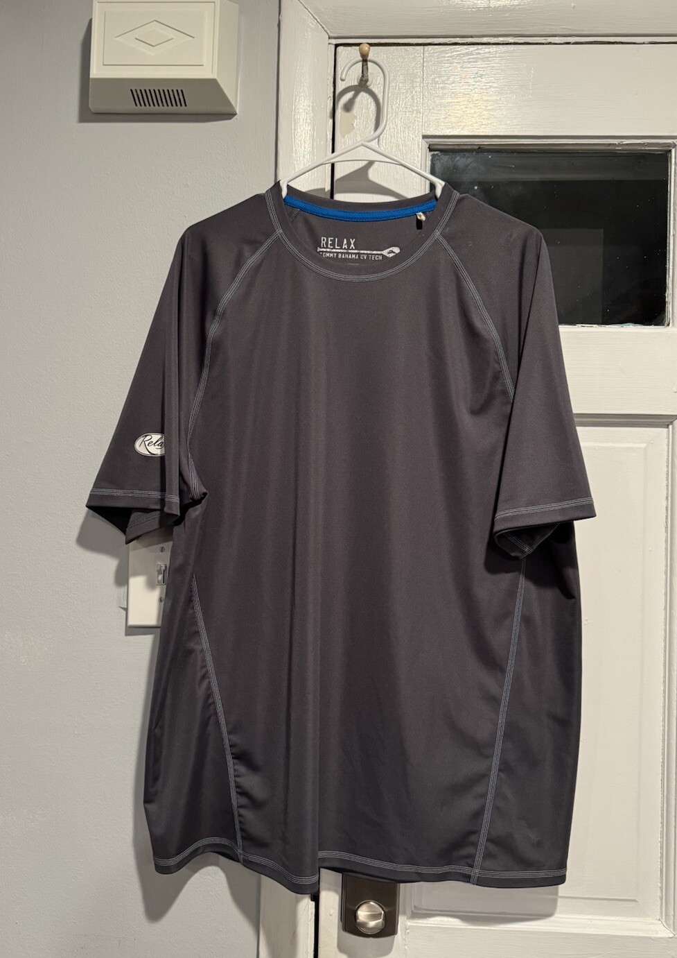 Tommy Bahama Shirt Mens XL Gray Relax Surf Chaser UV Tech Performance