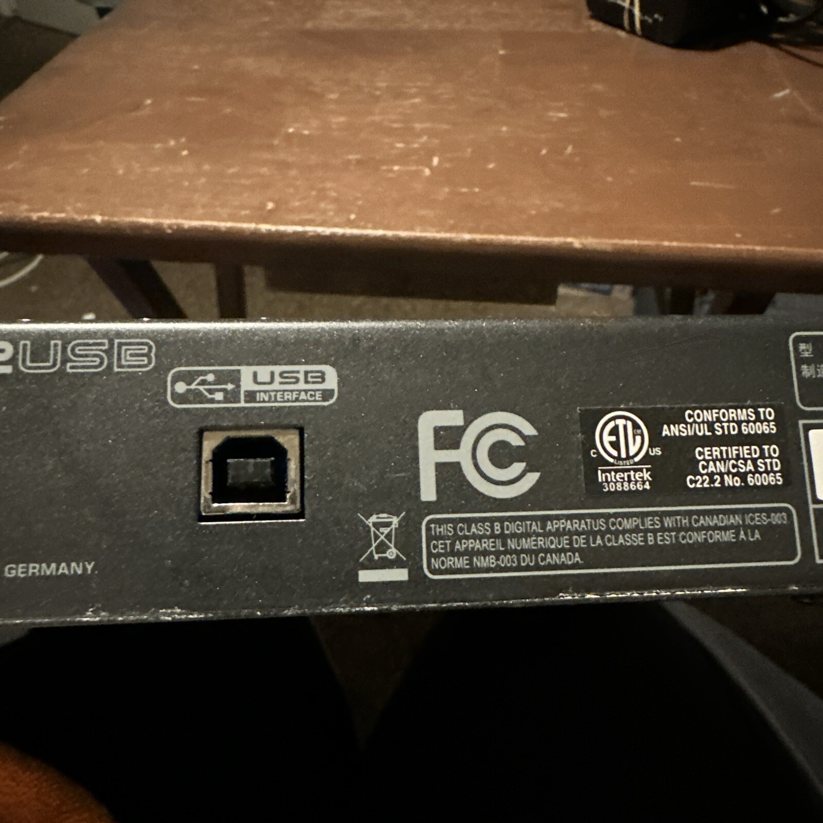 Behringer Xenyx Q1202USB Premium 12Input 2 Bus Mixer w Power Supply