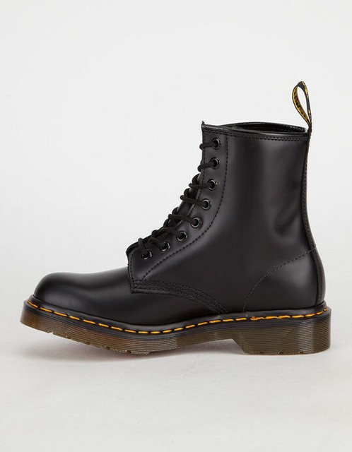 dr martens 1460 w black smooth