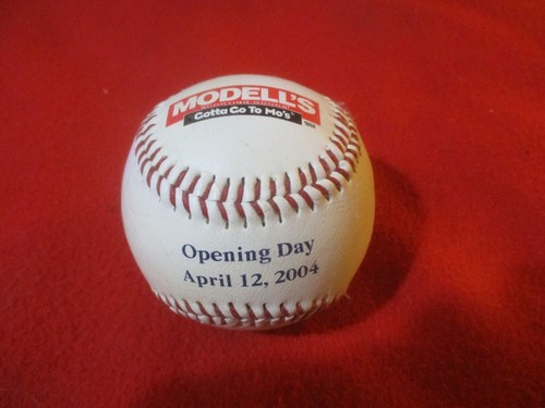 Philadelphia Phillies Opening Day 2004 Citizens Bank Park Commemorative Baseball - 第 2/7 張圖片