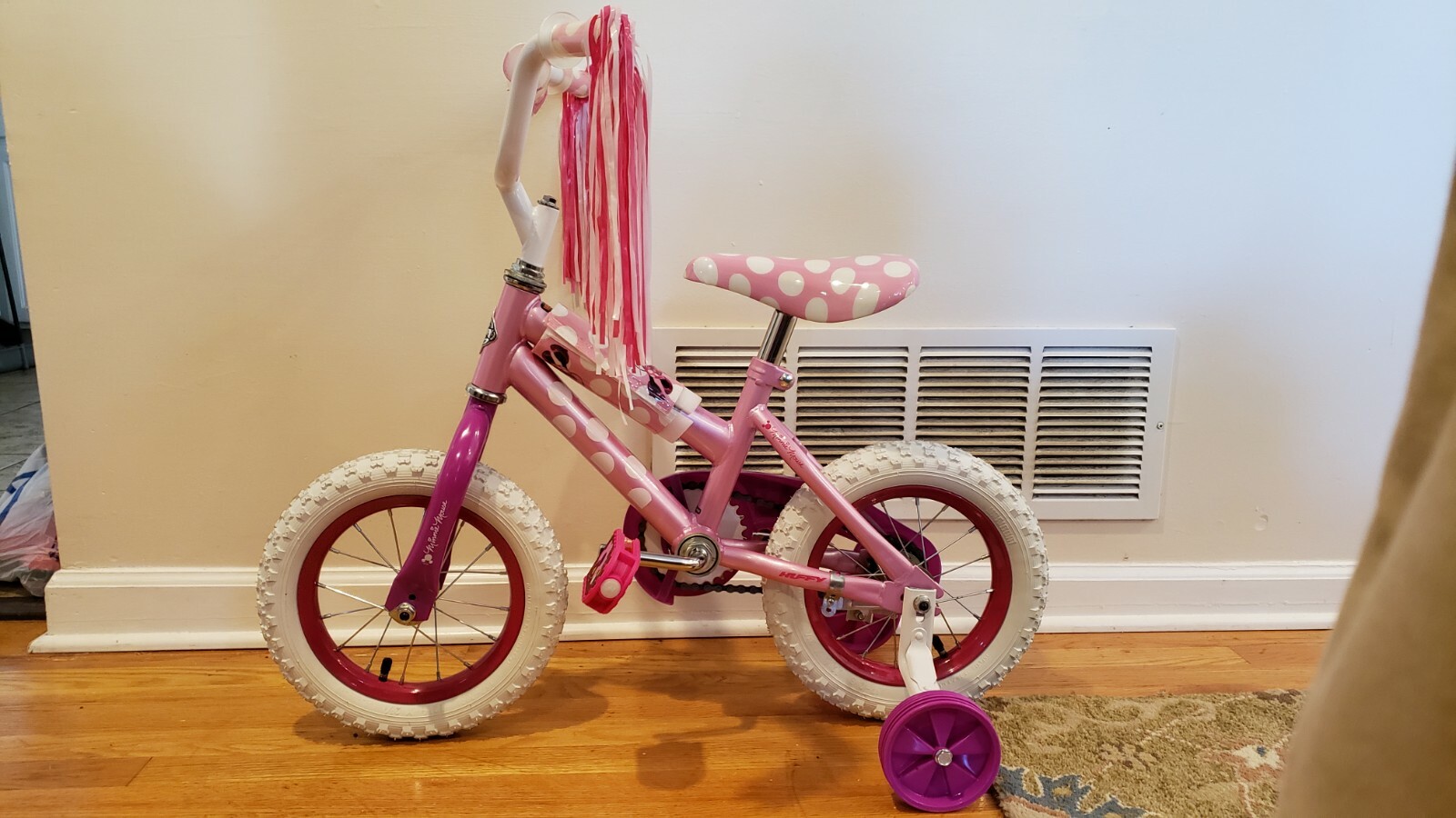 huffy 14 inch minnie mouse bike