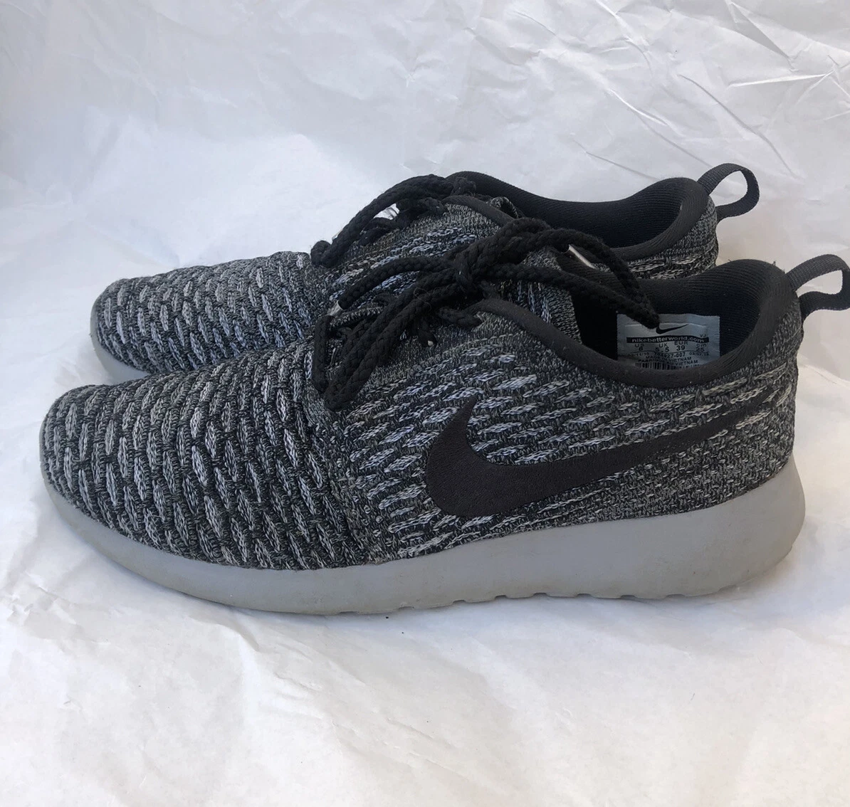 Nike WMNS ROSHE RUN FLYKNIT US8 EUR39