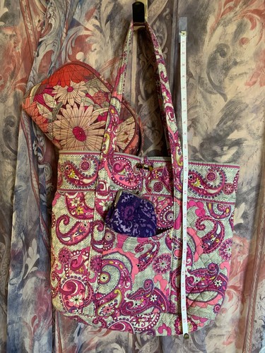 Bolso de Mano Vera Bradley Paisley Acolchado Xlarge y Bolso de Mano Cosmético y Libro de Bolsillo 3 piezas - Imagen 17 de 20