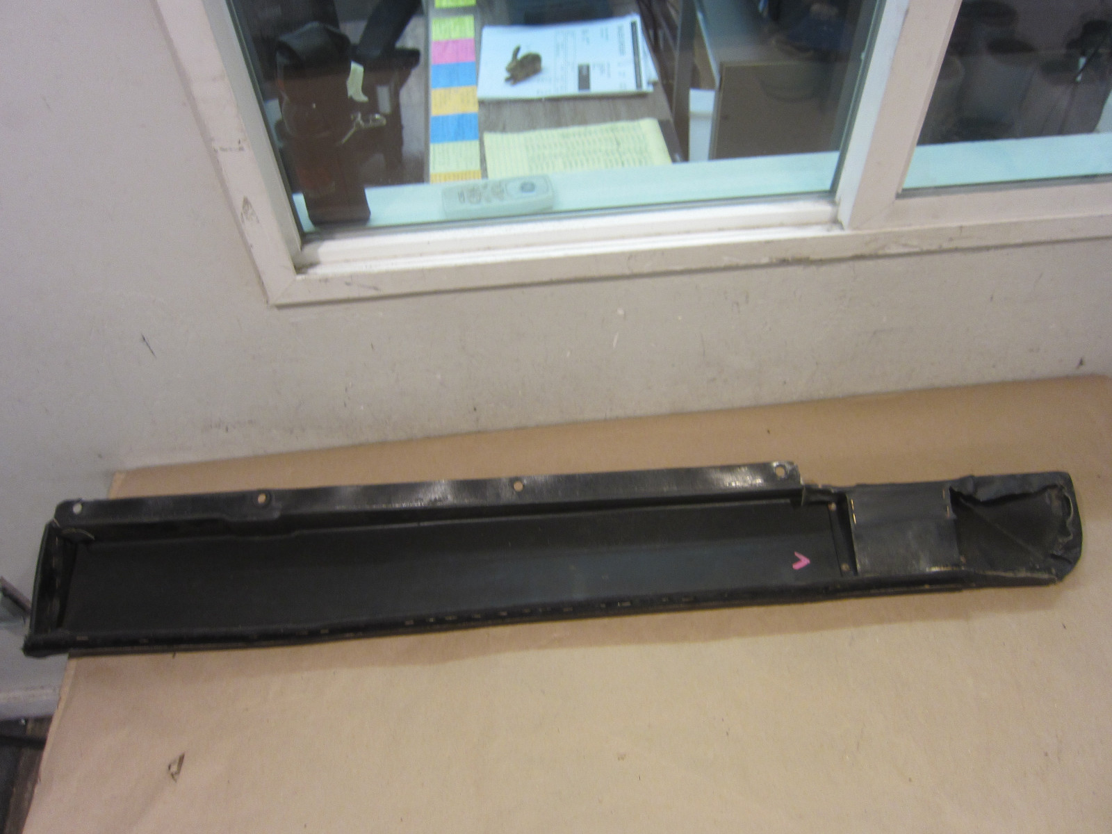 Ferrari Mondial 8 - LH Upper Door Panel Trim - Black - P/N 60624100