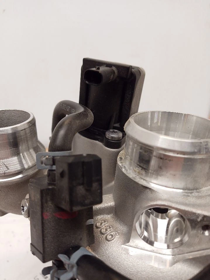 2024 雪佛兰迈锐宝涡轮增压器 1.5L 11585765 — 第 3/4 张图片