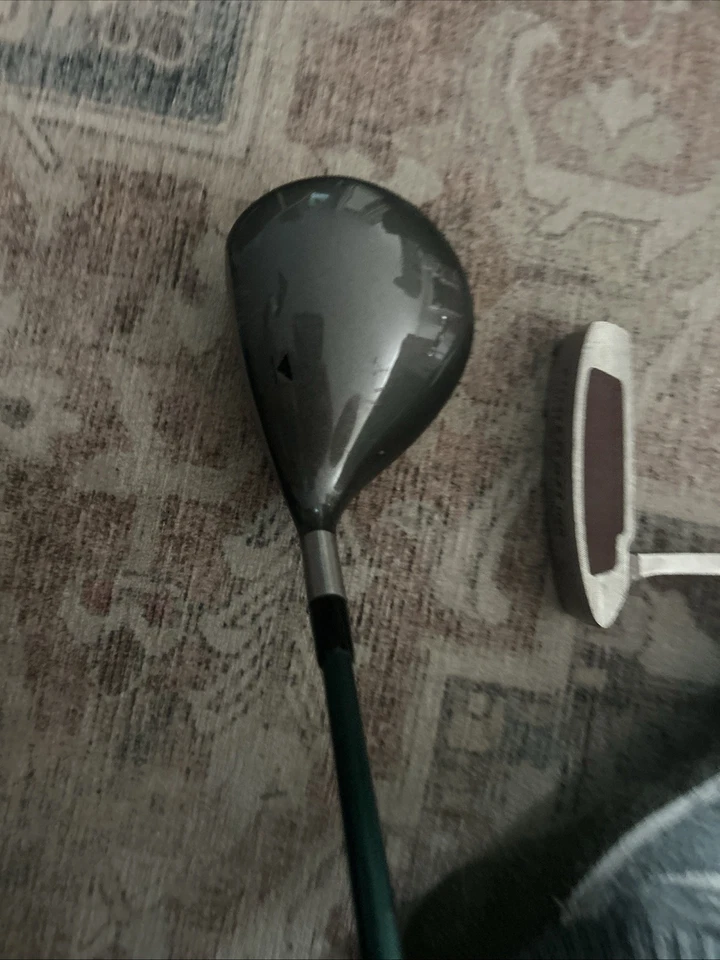 Club de Golf Titleist Titanium 975D Driver Serie Tour 7.5° Grafito Rígido S-Flex Foto 3 de 4