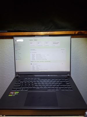 ASUS ROG Strix G16 (2025) AMD Ryzen9 1TB SSD Nivida GeForce RXT5070 16GB RAM