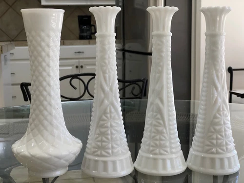 Lot of 4 Vtg White Milk Glass Bud Vase E.O. Brody Co. Hoosier #4 Hobnail Diamond
